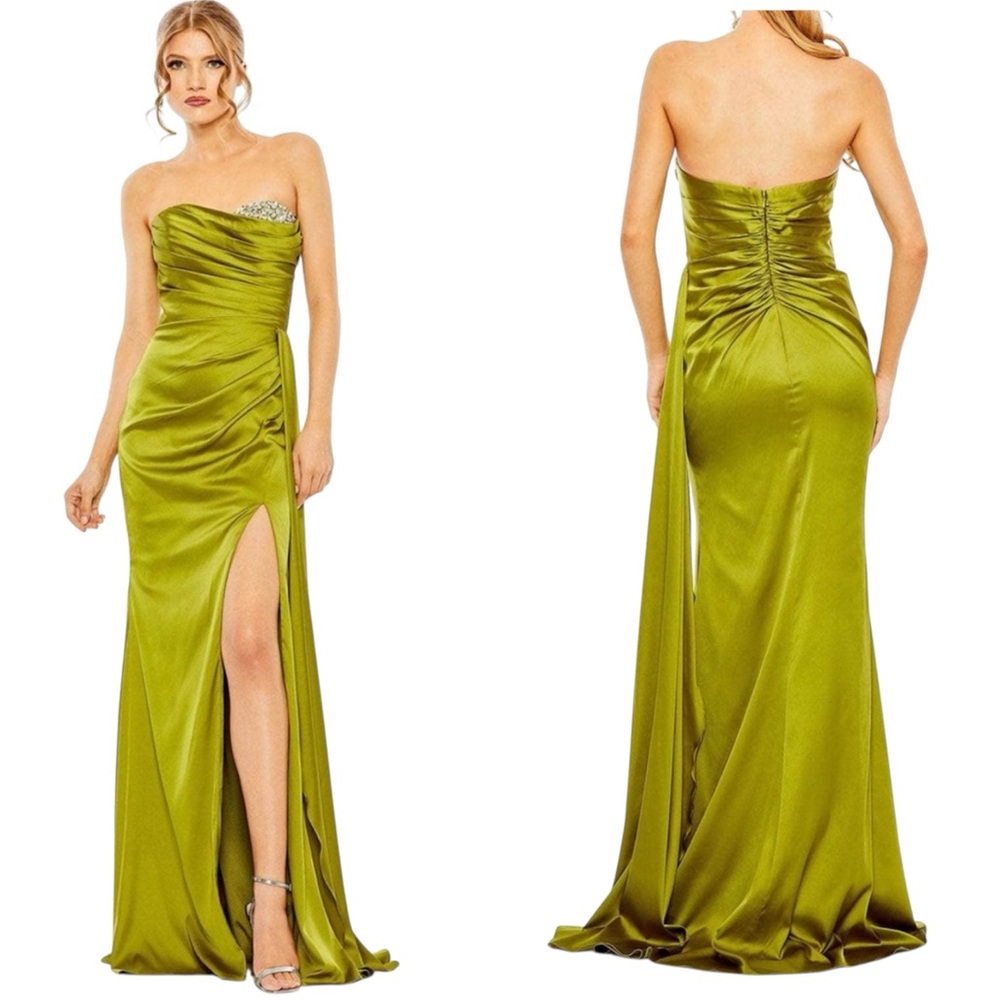 Ieena for Mac Duggal Embellished Sweetheart Neckline Satin Gown Size 14 NWOT